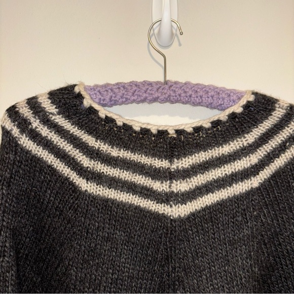 J. Jill Jacquard Poncho Cape Black and White Geometric Pattern OS - Picture 9 of 15